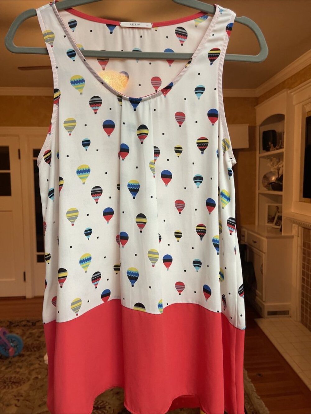 Y2K Le Lis Hot Air Ballon lightweight flowing Top Size Medium Summer colorful